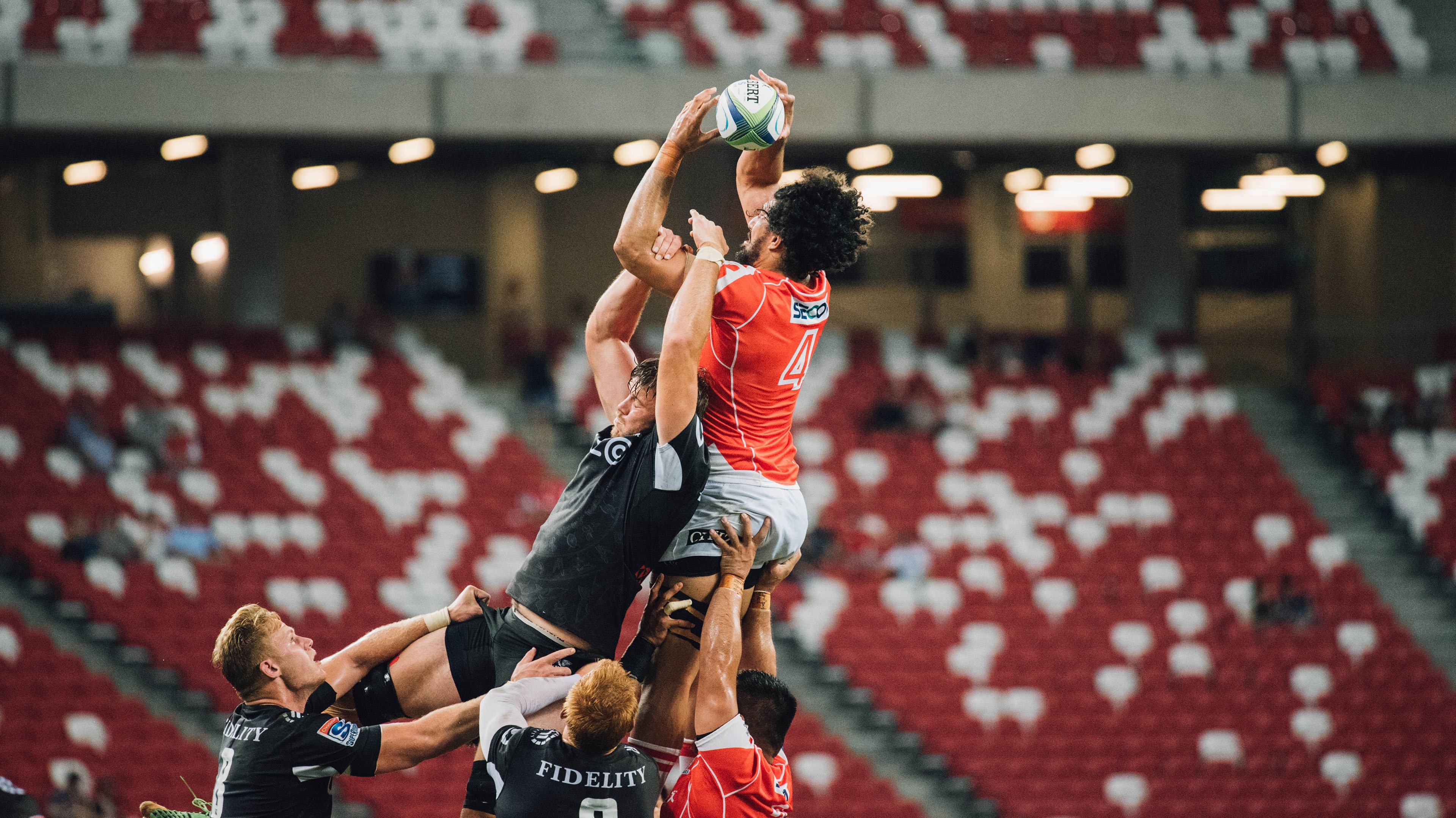 克莱尔·温斯坦：稳健步伐冲击领奖台，克里夫-莱温斯顿